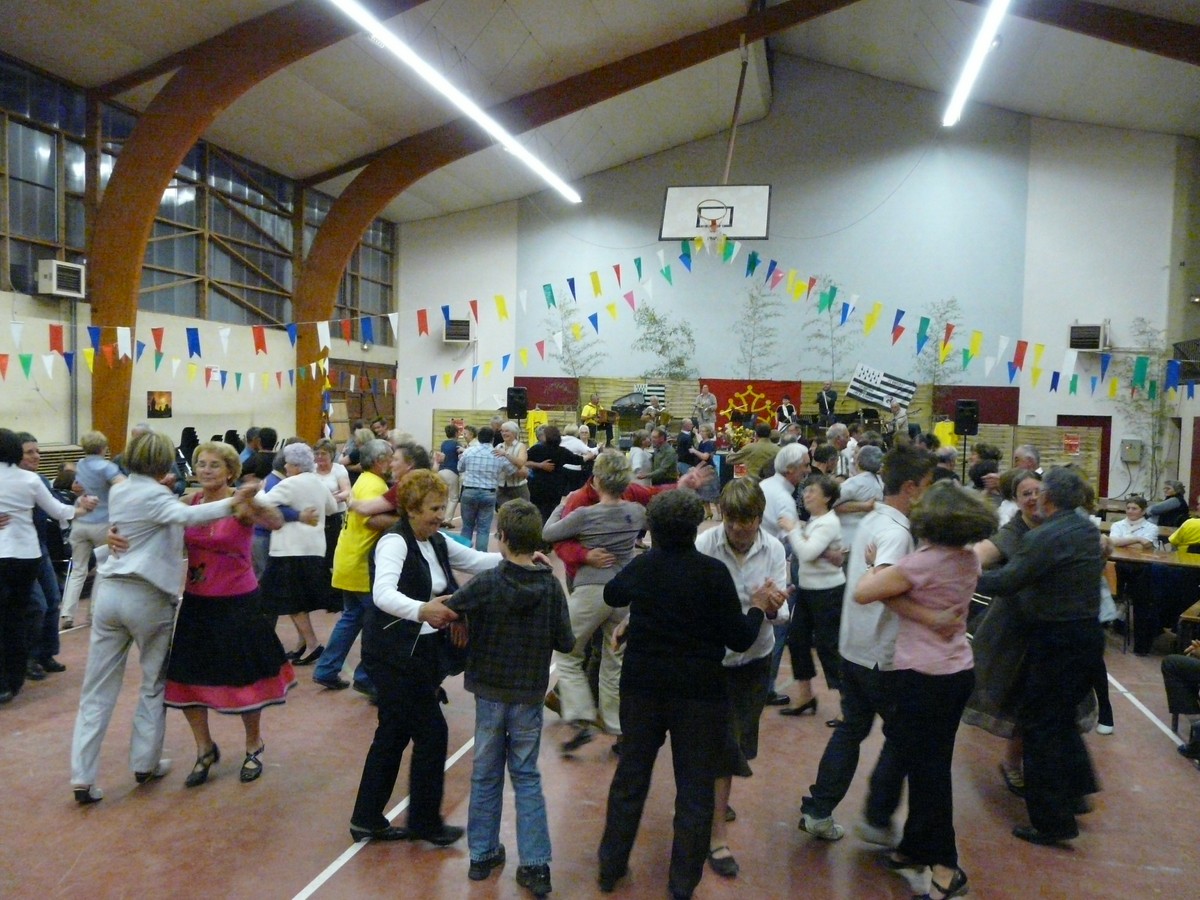 Bal Fest Oc 2010 Fourques