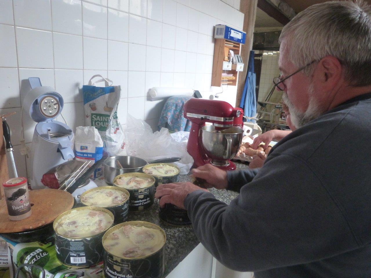 A la préparation du cassoulet